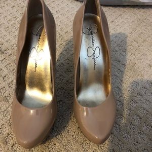 Jessica Simpson platform pumps